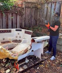 Best Mattress Disposal  in Winner, SD
